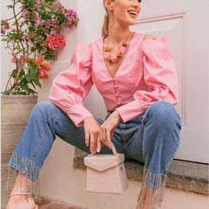 Pink blouse!! Gorgeous color pink,fashion jeans!